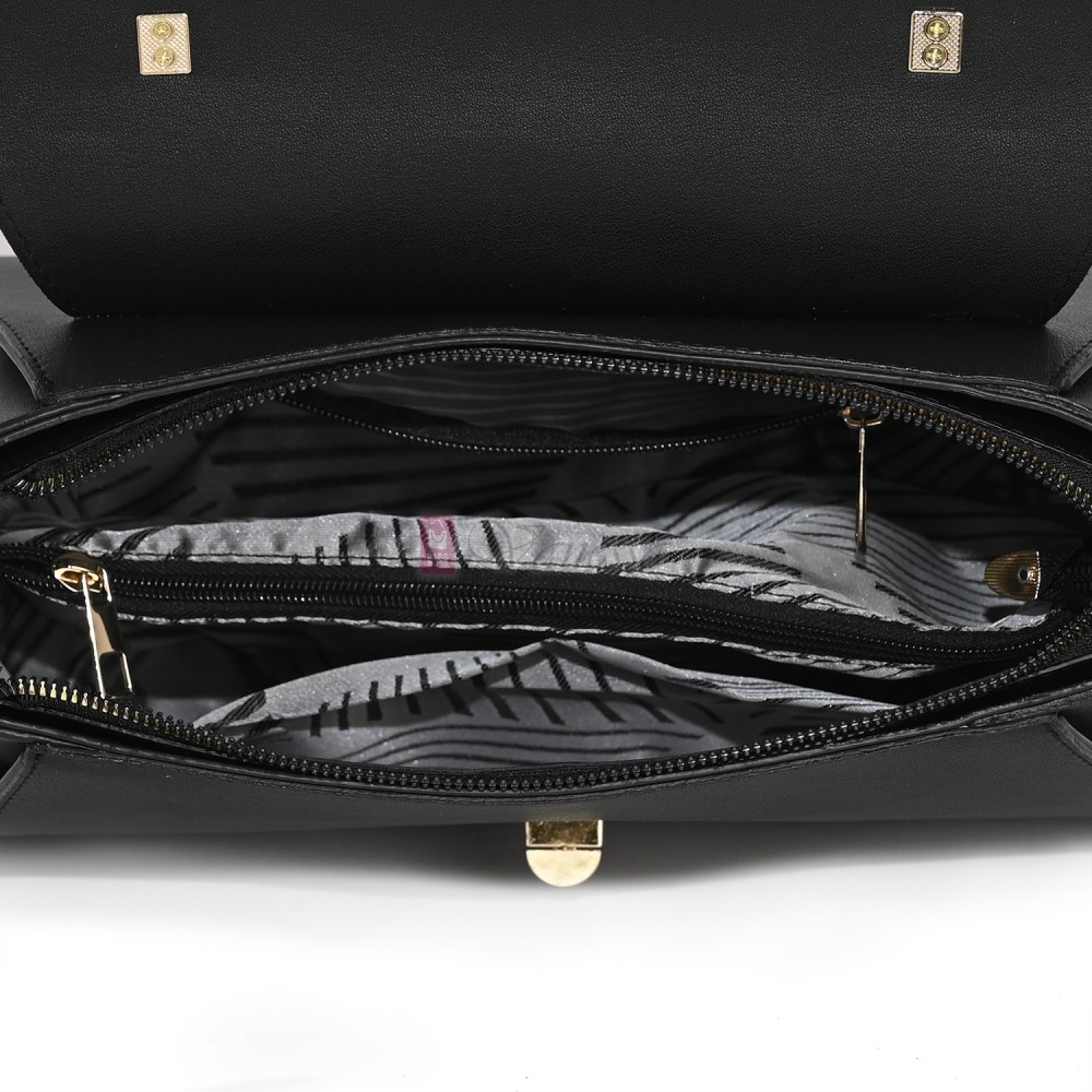  Дамска чанта от висококачествена еко кожа в черен цвят. Код: TOKIG-1